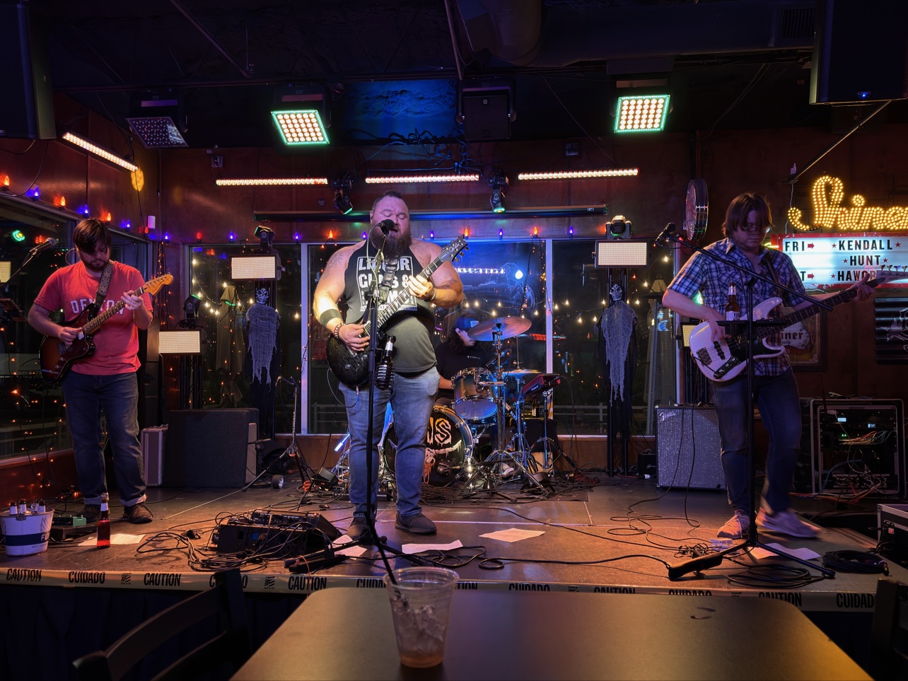 Kendall Hunt and The Shooters live on stage