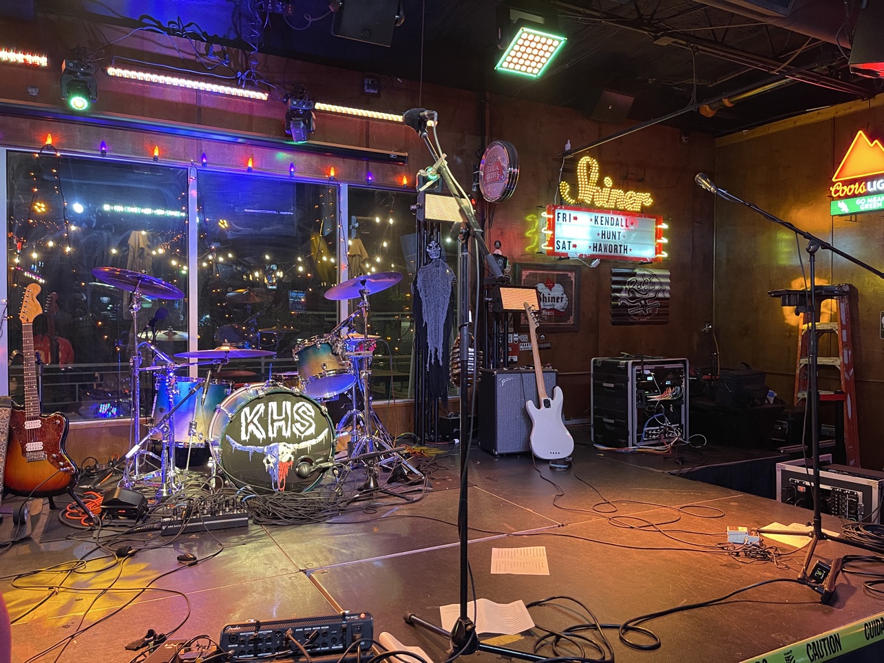 Empty stage before the show — KHS drum kit